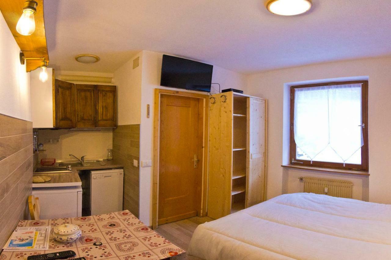 Casamau Studio Campitello di Fassa Buitenkant foto